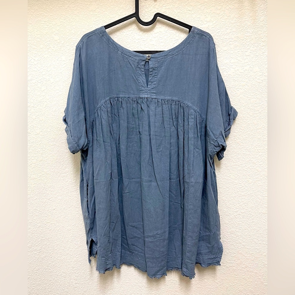 WE THE FREE Moon City Oversized Denim Babydoll Top Size S Bohemian - Picture 2 of 4